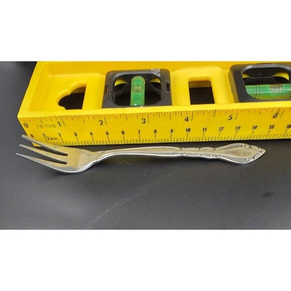 Vintage Korea Rogers Auberge Stainless Steel Forks Set Of 3 Ornate design - Picture 6 of 6